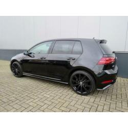 Volkswagen Golf 1.4 TSI Highline R-Line *Navi/Led *18 inch *