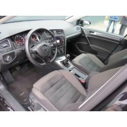 Volkswagen Golf 1.4 TSI Highline R-Line *Navi/Led *18 inch *