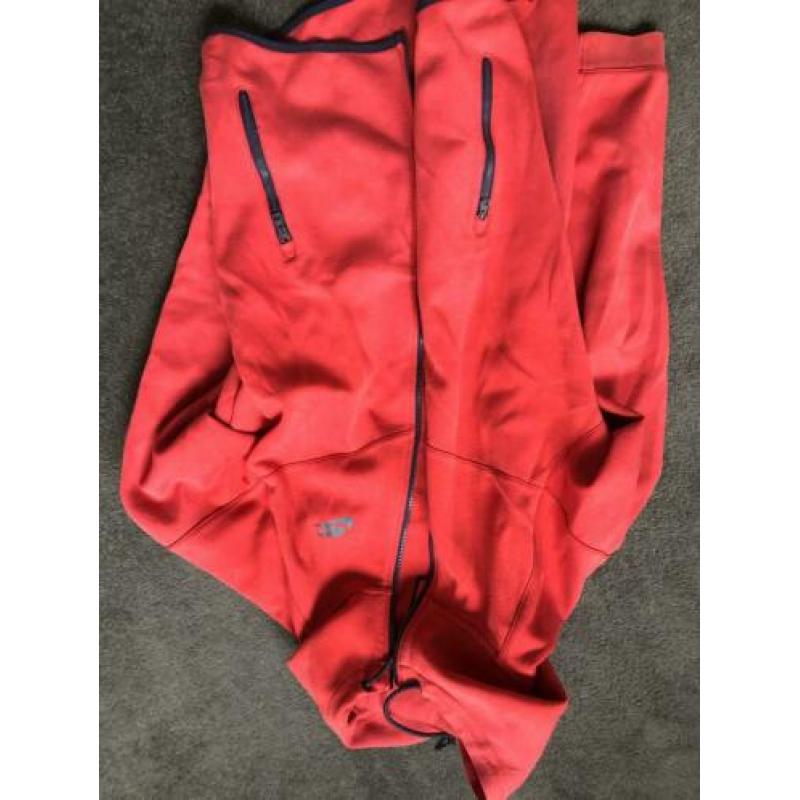 Nike Tech Fleese pak Maat M