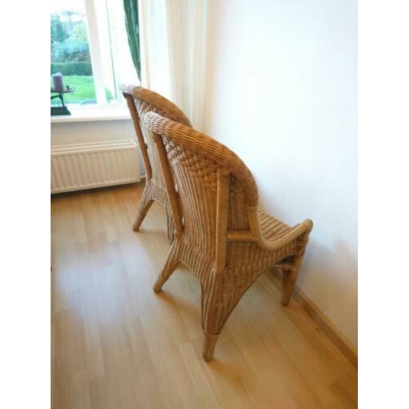 Rieten stoelen (2x)