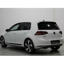 v.a. € 337 p/m | Volkswagen Golf 2.0 TDI GTD 184pk DAB