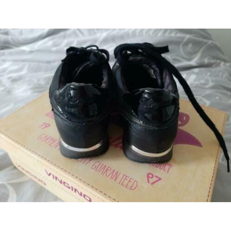 Vingino sneaker maat 36