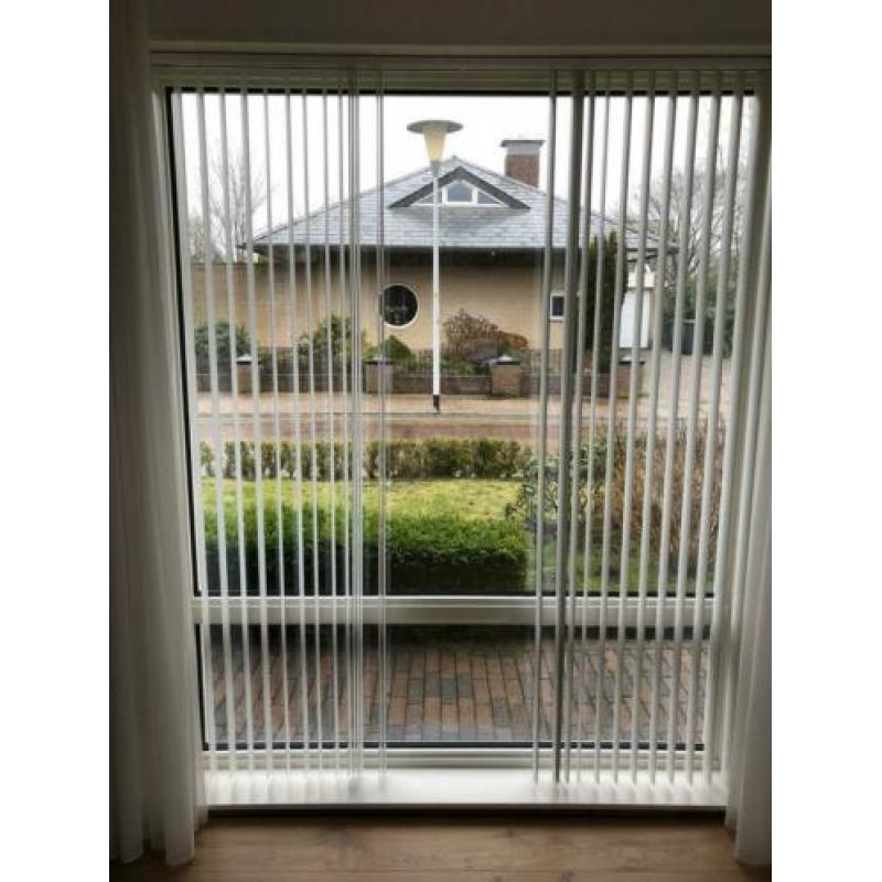 2x Luxaflex lamellen aluminium incl reserve lamellen