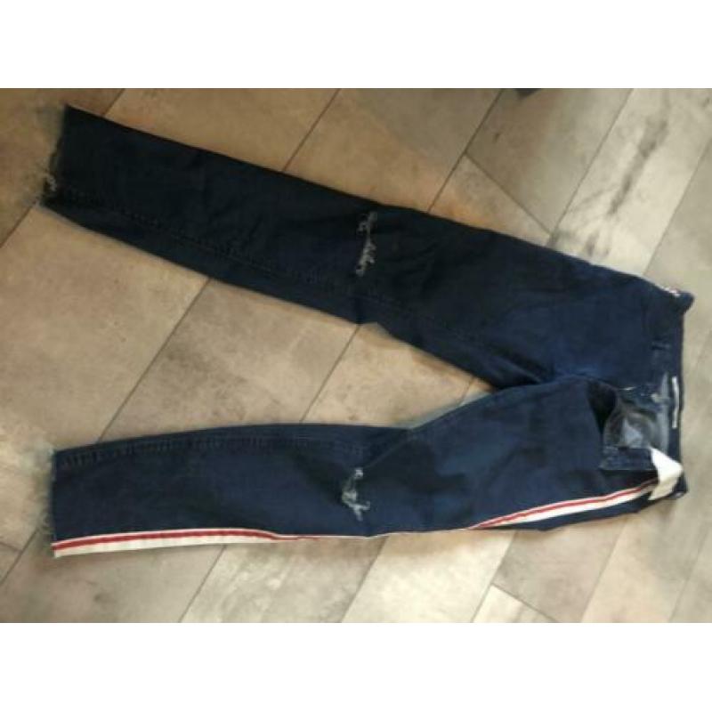 Zara jeans zgan maat 42