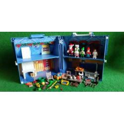 Playmobil De kerstman kerst meeneemhuis.