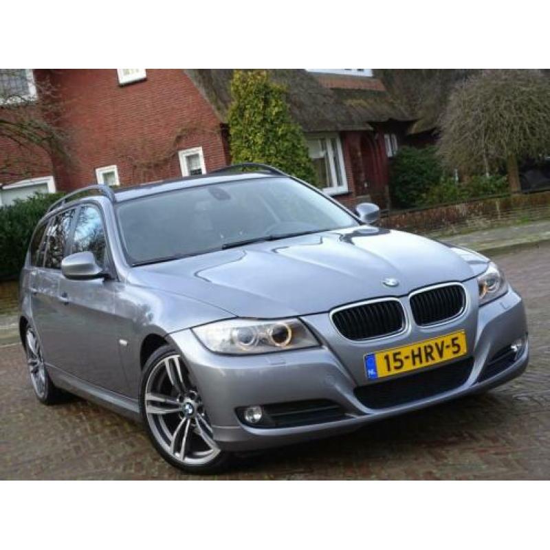 Bmw 3-serie Touring 320i 170PK+ Pro-Navi / LED + XENON M-spo