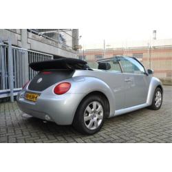 Volkswagen New Beetle Cabriolet 1.6 Highline (bj 2003)