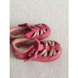 Clarks zomer sandalen. maat:23