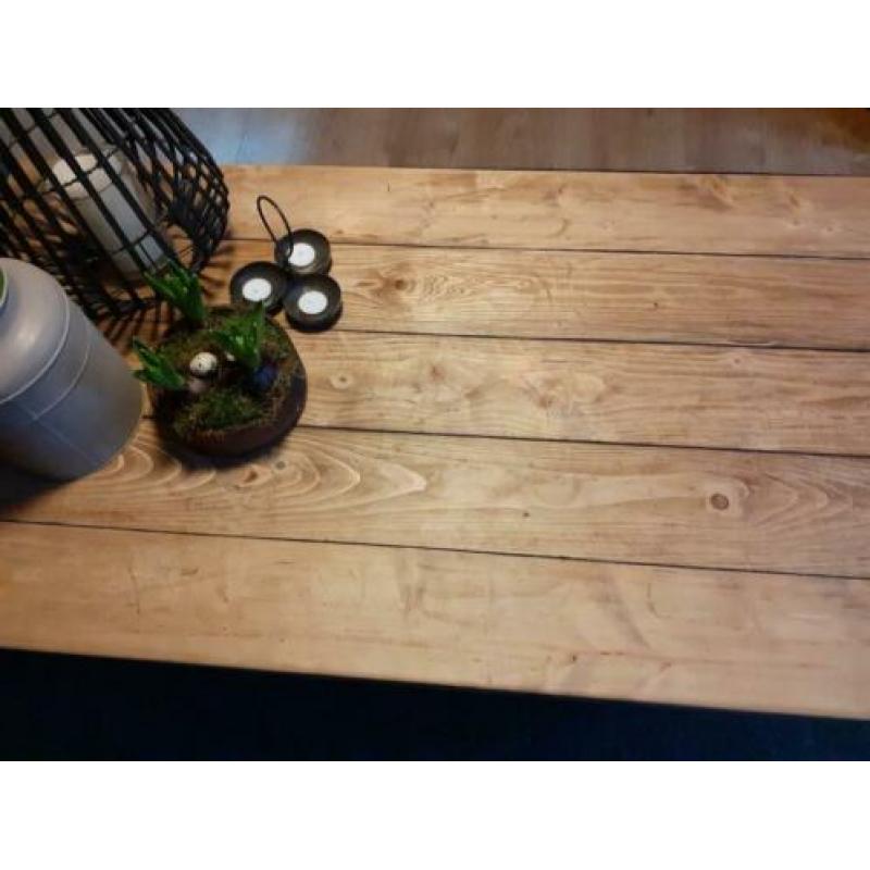 Steiger houten salontafel.