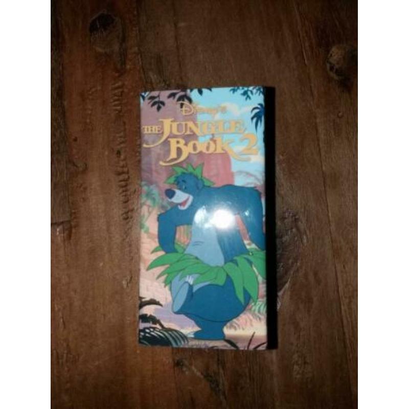 Disney's jungle Book 2 Tiny Tins doosje incl. Baloe de Beer