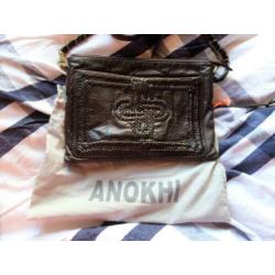 ANOKHI nieuwe leren crossbody tas bruin