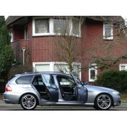 Bmw 3-serie Touring 320i 170PK+ Pro-Navi / LED + XENON M-spo