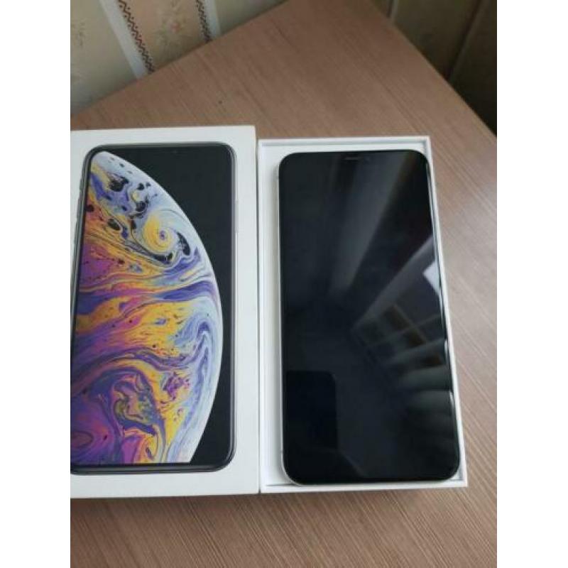 Iphone xs max 64gb zilver zo goed als nieuw krasvrij