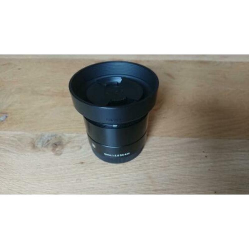 sigma 19mm f2.8 dn art Sony e mount lens