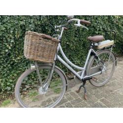 Cortina U4 28 inch dames transportfiets