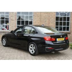 BMW 3 Serie 320d 164 PK Executive Automaat. Led € 13.950,00