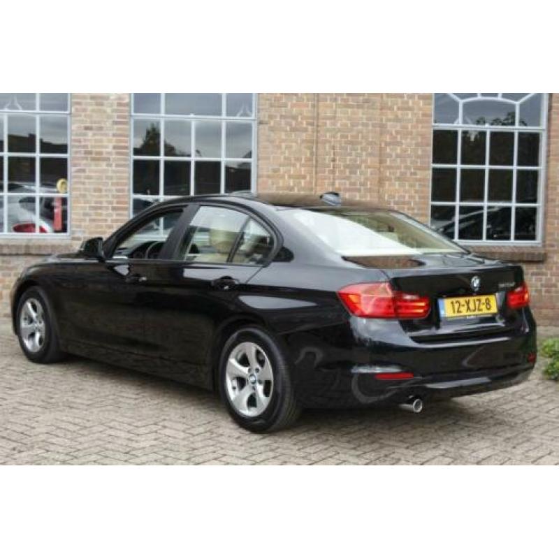 BMW 3 Serie 320d 164 PK Executive Automaat. Led € 13.950,00