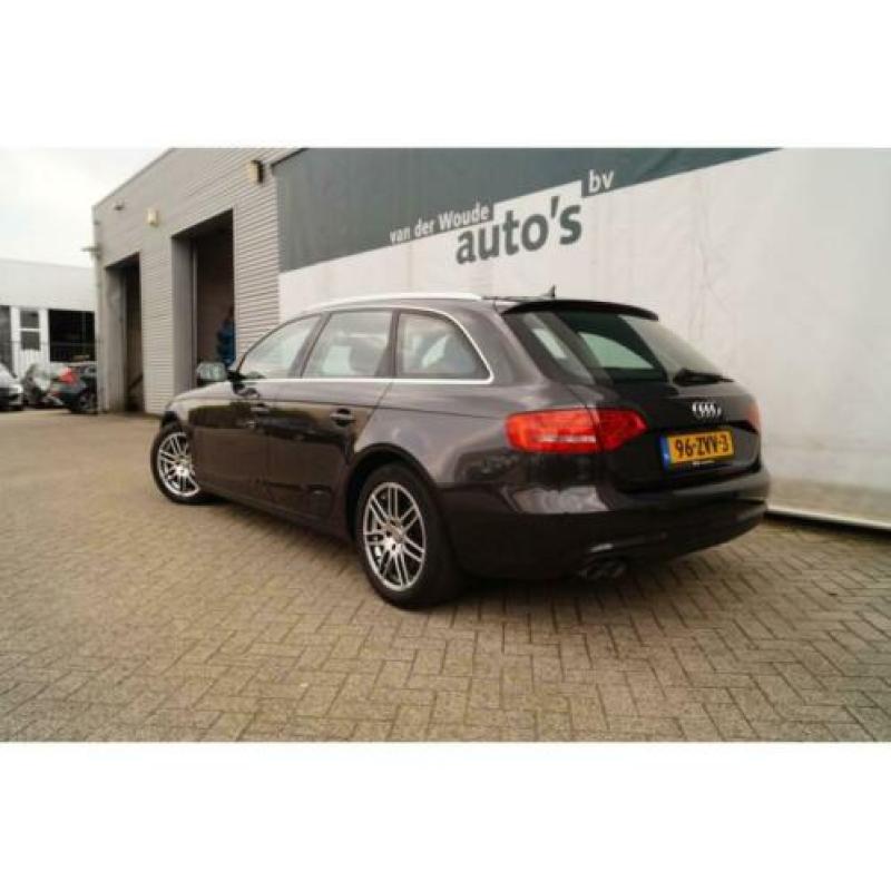 Audi A4 Avant 2.0 TDIe 136pk Business Edition -NAVI-ECC-