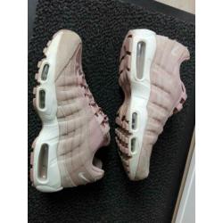 Nike Airmax 95 sneakers roze mt 40 izgst