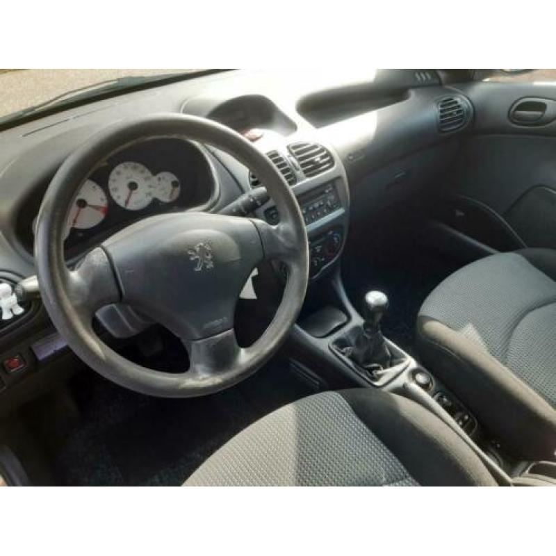 Peugeot 206 1.4 Air-line