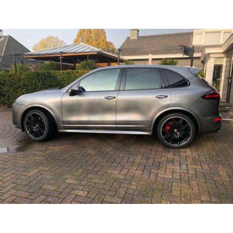 Porsche Cayenne GTS Panorama Xenon Camera 63857KM!