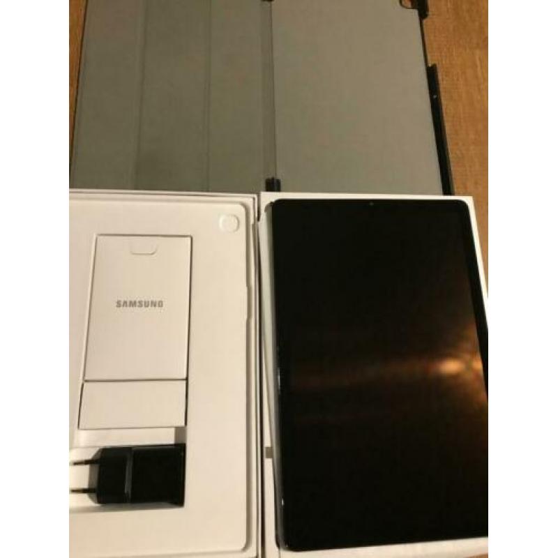 Samsung Galaxy Tab S5e 64GB WiFi Black + Case