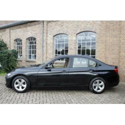 BMW 3 Serie 320d 164 PK Executive Automaat. Led € 13.950,00