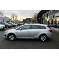 Opel Astra Sports Tourer 1.6 | park control | sportonderstel