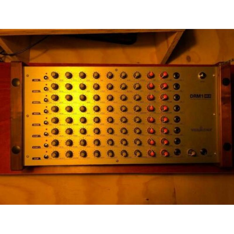 Vermona DRM1 MK3 (analoge drum computer/synthesizer)