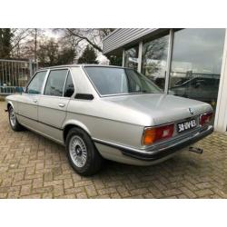 BMW 5-serie 525 Automaat E12, Nieuwstaat 104.000 KM