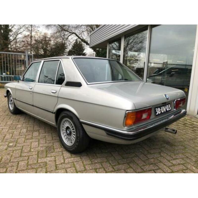 BMW 5-serie 525 Automaat E12, Nieuwstaat 104.000 KM