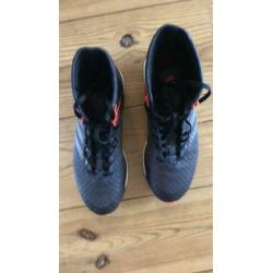 Adidas halfhoge gympies, mt 44,5