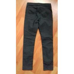 LOGG grijze broek maat 146