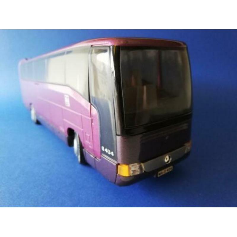 1:43 Mercedes Benz O 404 SHD Bus Touringcar