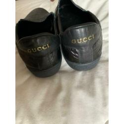 GUCCI! Black mt 44