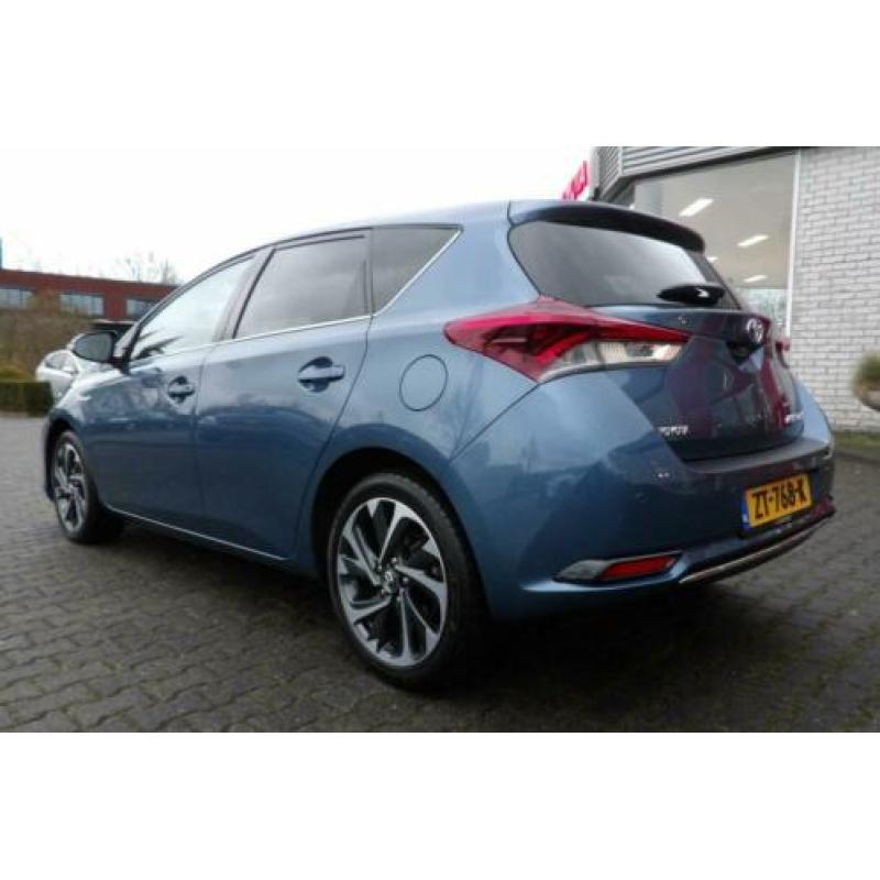 Toyota Auris 1.8 Hybrid Dynamic Navigatie, Climate- & Cruise