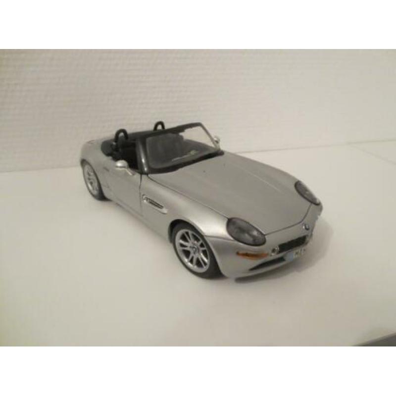 BMW Z8 Roadster Maisto 1:18