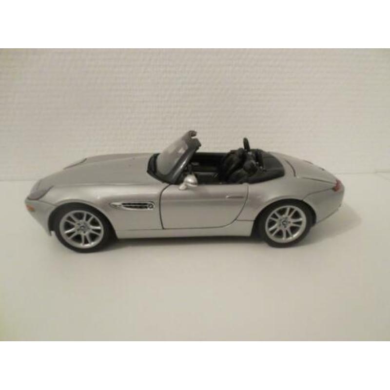 BMW Z8 Roadster Maisto 1:18