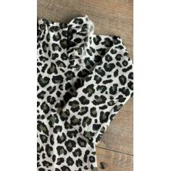 Your wishes Leopard camo ruffle schouder top 62/68 nieuw