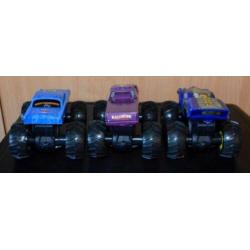 3 Mattel Monstertrucks