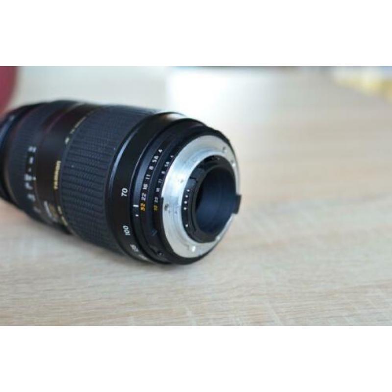Tamron for Nikon AF 70-300mm F/4-5.6 Di LD MACRO 1:2
