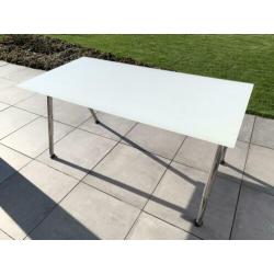 Galant bureau tafel ikea met glasplaat