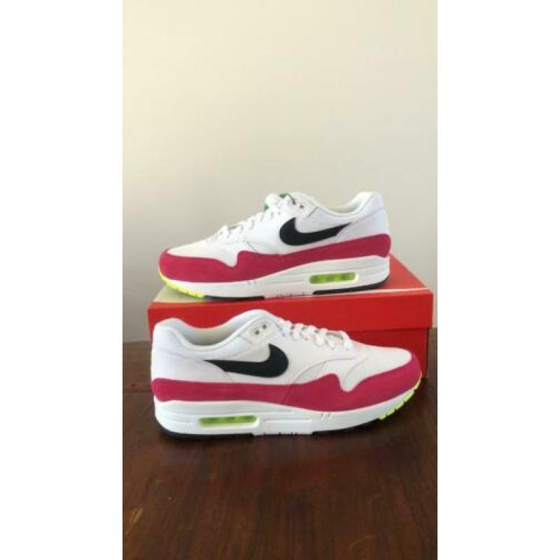 Nike air max 1 white black volt rush pink