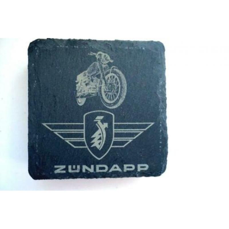 4 Leisteen onderzetters met ingegraveerd Zundapp logo