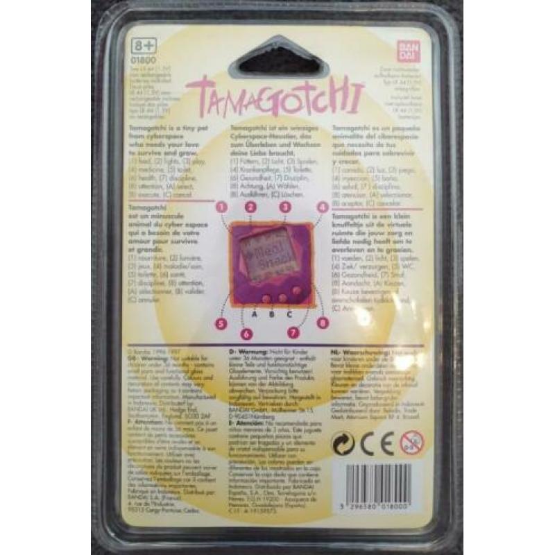 BANDAI Tamagotchi 1996-1997 English Version - Pink and Green