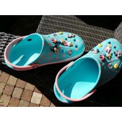 Crocs nieuw maat 34 - 35 inclusief Jibbitz