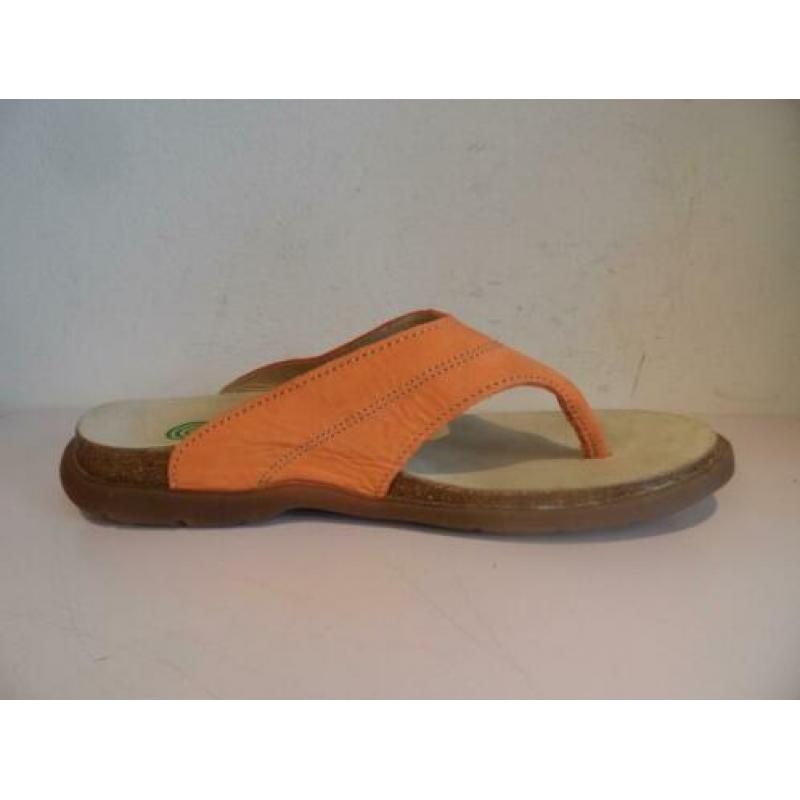 Oranje leren teenslipper 37