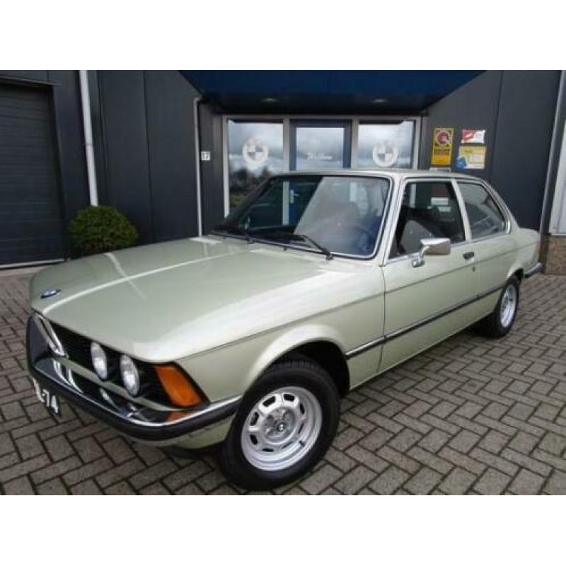 BMW 3-serie 320 Oldtimer in concours-staat