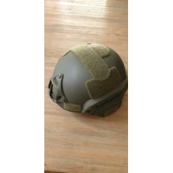 Airsoft helm