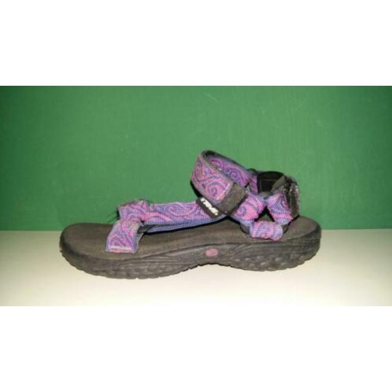 Teva sandalen roze-paars maat 30